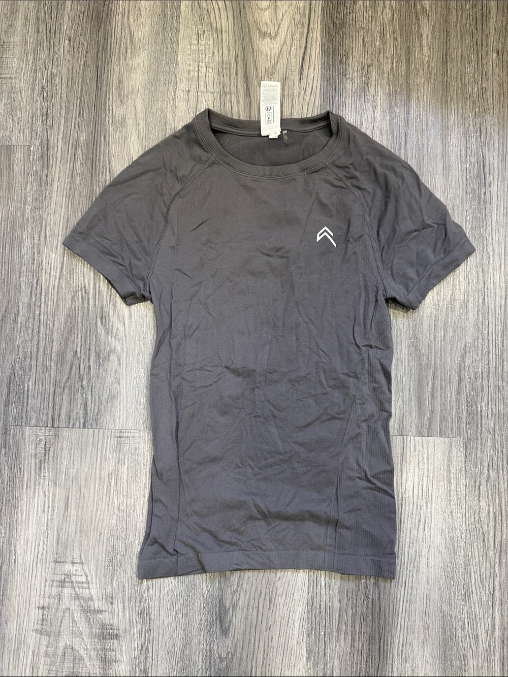Oner Active Men's Short Sleeve Athletic Tee in Charcoal Gray